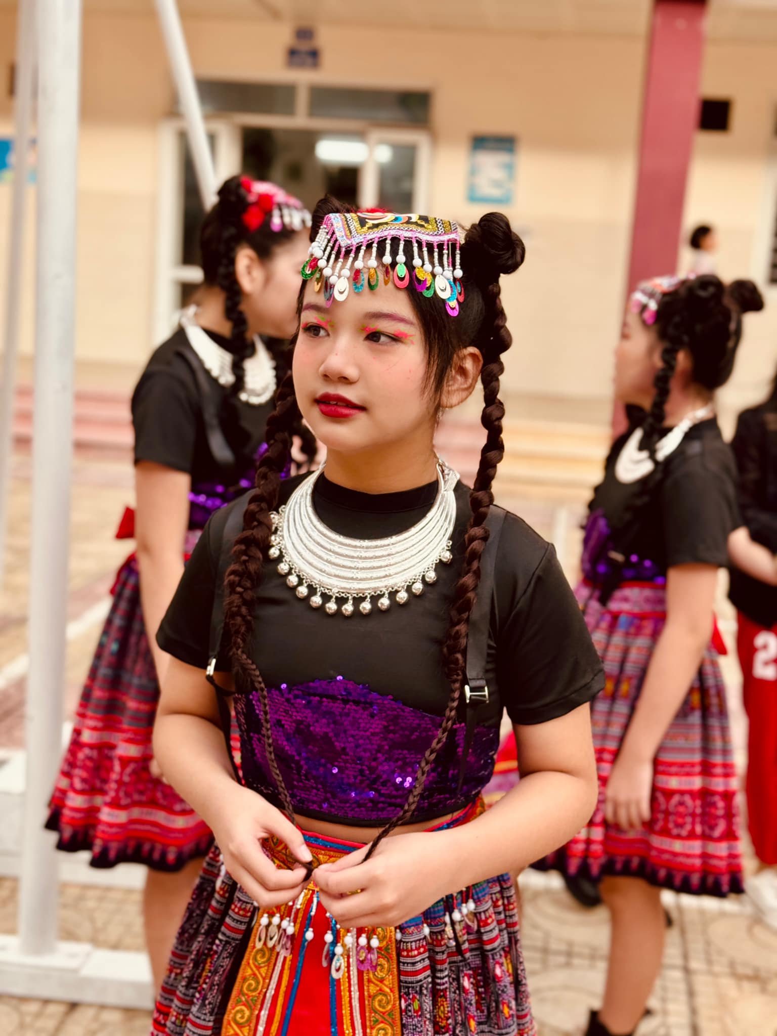 Ái nữ nhà Jennifer Phạm gây sốt ở tuổi 11: Được khen xinh đẹp như hoa hậu, nhìn phong cách đúng chuẩn "tiểu thư nhà giàu"- Ảnh 4. Ái nữ nhà Jennifer Phạm gây sốt ở tuổi 11: Được khen xinh đẹp như hoa hậu, nhìn phong cách đúng chuẩn "tiểu thư nhà giàu"- Ảnh 4.