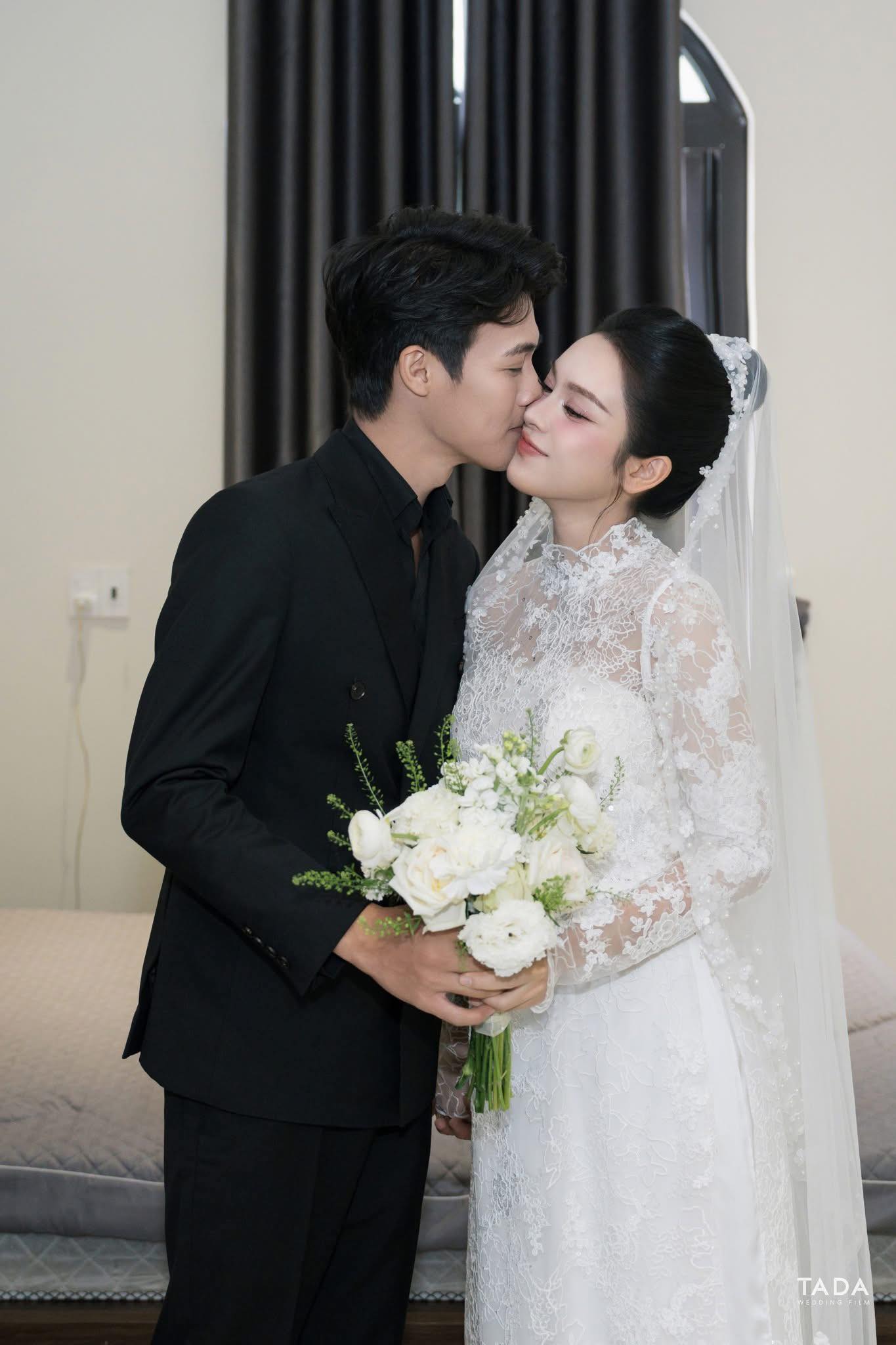 Diễn viên Vbiz than bị thai nhi “đạp thấu tâm gan”, không làm việc nổi khiến dân tình đồng cảm- Ảnh 3. Diễn viên Vbiz than bị thai nhi “đạp thấu tâm gan”, không làm việc nổi khiến dân tình đồng cảm- Ảnh 3.