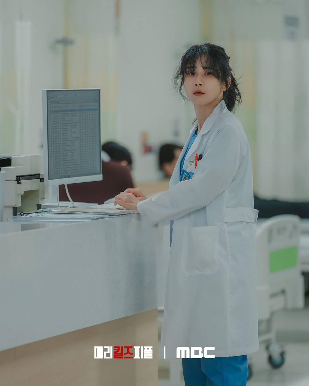 "Nữ hoàng rating" phim Hàn sắp trở lại, 46 tuổi mà nhan sắc như quý cô 36- Ảnh 5. "Nữ hoàng rating" phim Hàn sắp trở lại, 46 tuổi mà nhan sắc như quý cô 36- Ảnh 5.