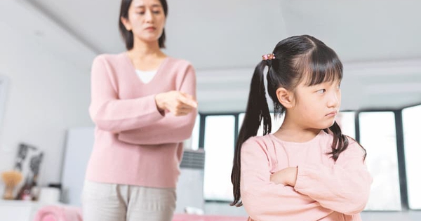 Tính cách của 1 đứa trẻ thường xuyên bị la mắng, quát tháo, doạ nạt có thể trở nên TỆ đến mức nào?- Ảnh 3. Tính cách của 1 đứa trẻ thường xuyên bị la mắng, quát tháo, doạ nạt có thể trở nên TỆ đến mức nào?- Ảnh 3.