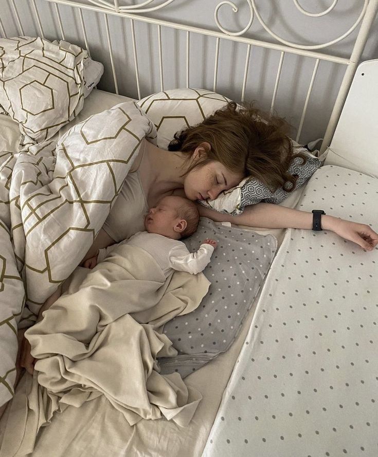 Sự khác biệt trong tính cách của bé gái được ngủ cùng mẹ và bé gái thường xuyên ngủ cùng với... người giúp việc- Ảnh 4. Sự khác biệt trong tính cách của bé gái được ngủ cùng mẹ và bé gái thường xuyên ngủ cùng với... người giúp việc- Ảnh 4.