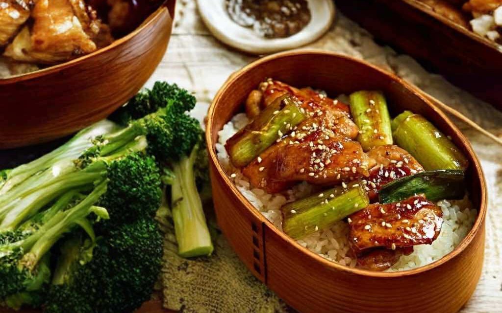 Bữa trưa hay bữa tối cứ nấu thế này, vừa đỡ tốn thời gian mà hương vị lại đậm đà ngon miệng vô cùng