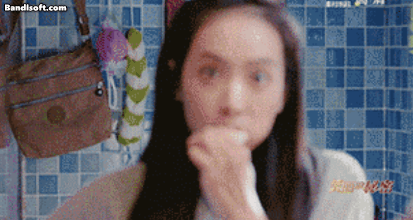 honeycam-2025-07-12-21-31-57-1752371237699-17523712379981630433705.gif