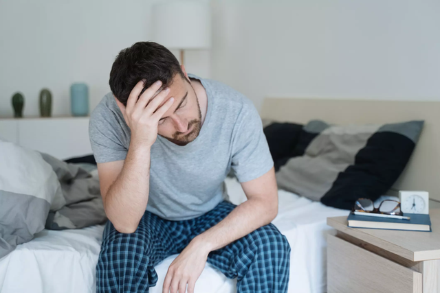 Sáng thức dậy thấy cơ thể có 2 đặc điểm này, cẩn thận gan đang trên “bờ vực” suy hỏng: Nên đi khám sớm! - Ảnh 3. Sáng thức dậy thấy cơ thể có 2 đặc điểm này, cẩn thận gan đang trên “bờ vực” suy hỏng: Nên đi khám sớm! - Ảnh 3.