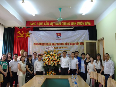 Tạp chí Thanh niên được Hội đồng Giáo sư Nhà nước phê duyệt lên 0,75 điểm cho bài báo khoa học- Ảnh 3. Tạp chí Thanh niên được Hội đồng Giáo sư Nhà nước phê duyệt lên 0,75 điểm cho bài báo khoa học- Ảnh 3.