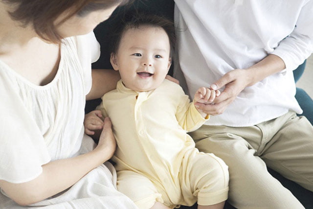 1 đứa trẻ không được sống cùng với bố mẹ sẽ trưởng thành với tính cách, tâm lý ra sao?- Ảnh 2. 1 đứa trẻ không được sống cùng với bố mẹ sẽ trưởng thành với tính cách, tâm lý ra sao?- Ảnh 2.