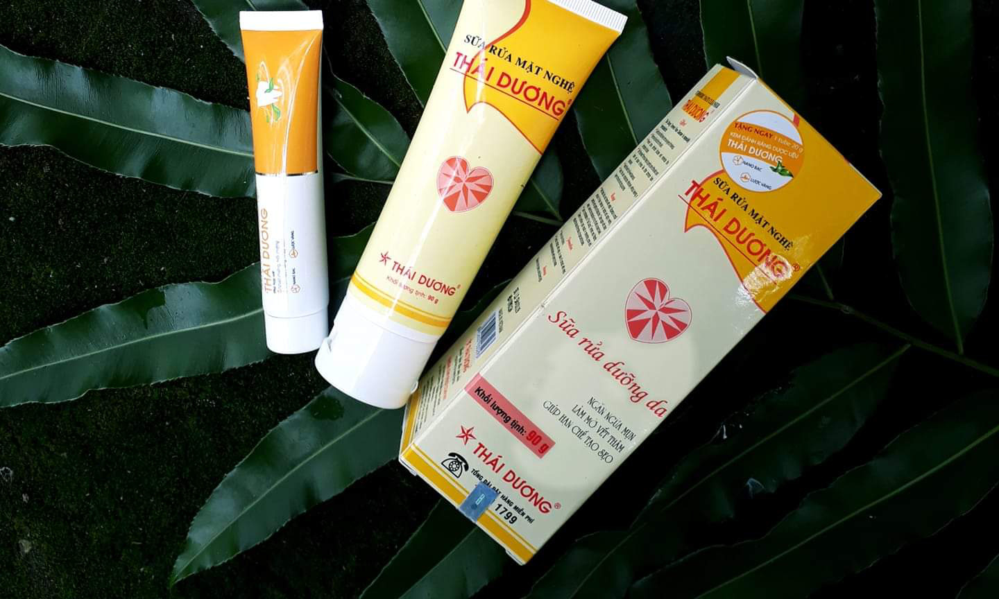 5 sữa rửa mặt “made in Vietnam” giá bình dân nhưng được dân tình khen tới tấp - Ảnh 8.