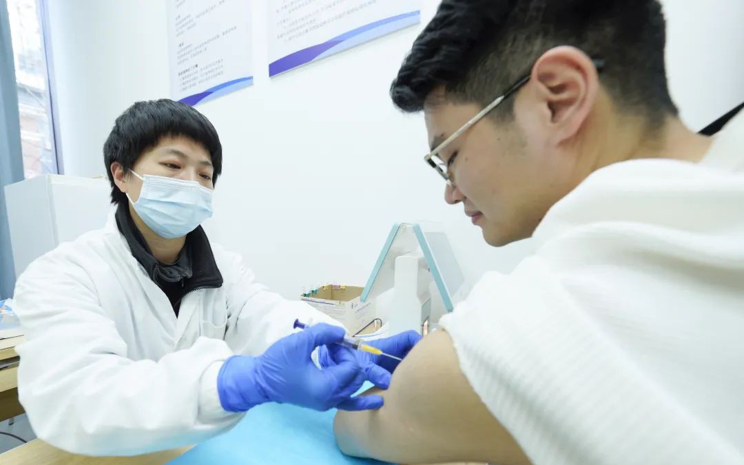 Nam giới tiêm vắc xin HPV thì phòng được những bệnh gì, nên tiêm loại nào?