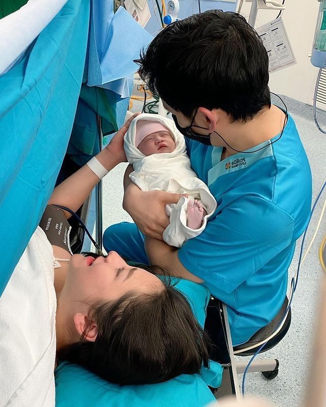 Vì sao nhiều cặp vợ chồng dễ xung đột sau khi có con đầu lòng?- Ảnh 3. Vì sao nhiều cặp vợ chồng dễ xung đột sau khi có con đầu lòng?- Ảnh 3.