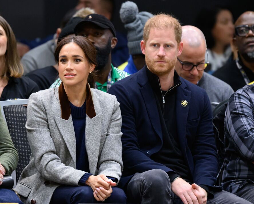 Meghan Markle bị tố lợi dụng Vương tử Harry làm Meghan Markle bị tố lợi dụng Vương tử Harry làm