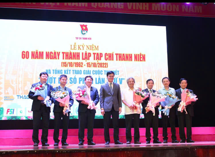 Tạp chí Thanh niên được Hội đồng Giáo sư Nhà nước phê duyệt lên 0,75 điểm cho bài báo khoa học- Ảnh 2. Tạp chí Thanh niên được Hội đồng Giáo sư Nhà nước phê duyệt lên 0,75 điểm cho bài báo khoa học- Ảnh 2.