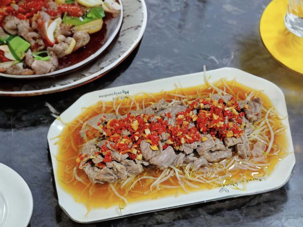 Trời nóng bức, tôi chỉ mất 8 phút làm món hấp này: Hương vị giòn tan, mềm mại, ngon đến mức cả nhà ăn "sạch đĩa" - Ảnh 5. Trời nóng bức, tôi chỉ mất 8 phút làm món hấp này: Hương vị giòn tan, mềm mại, ngon đến mức cả nhà ăn "sạch đĩa" - Ảnh 5.