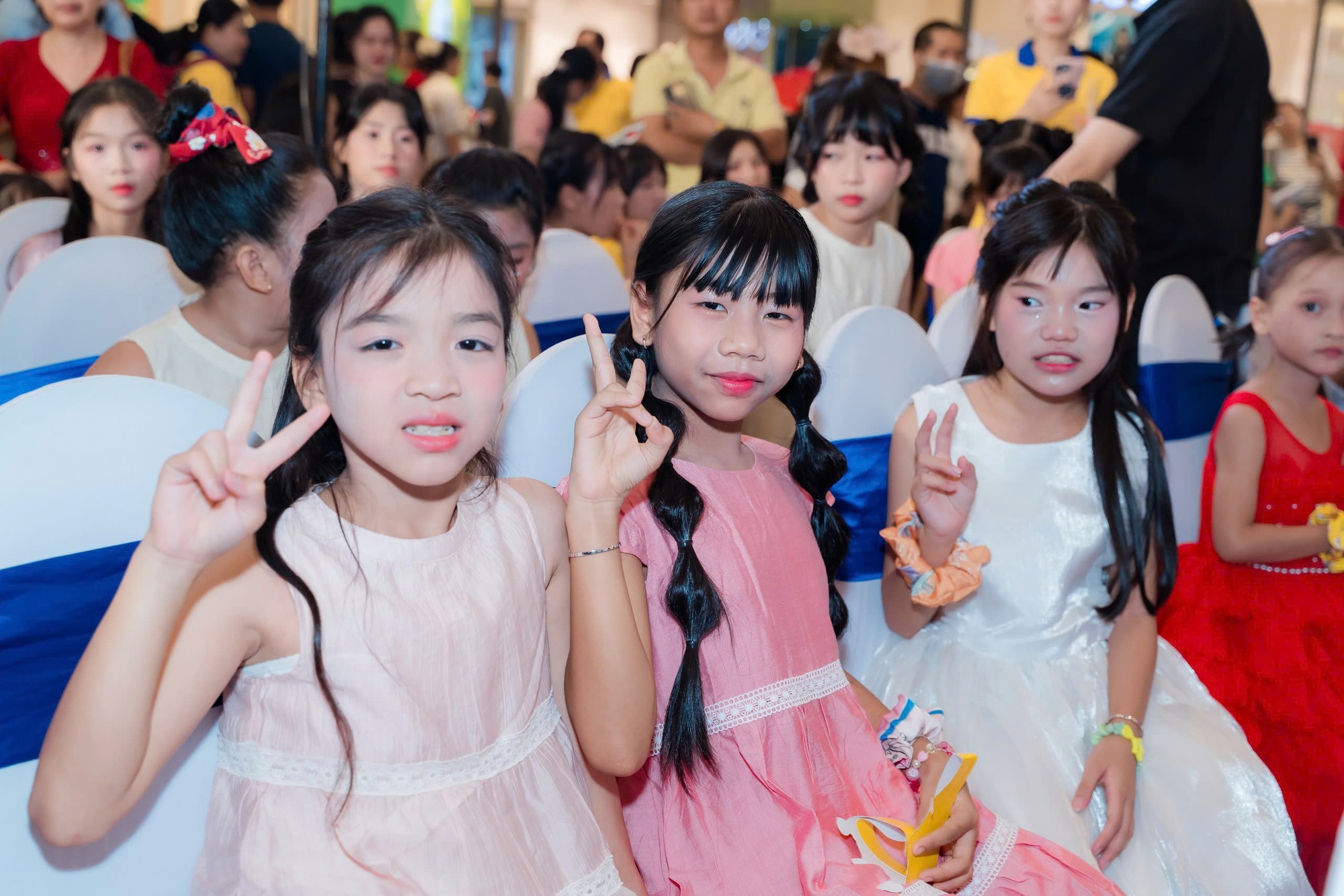 Những khoảnh khắc khó quên tại ngày hội Giấc Mơ Lọ Lem - Ảnh 2. Những khoảnh khắc khó quên tại ngày hội Giấc Mơ Lọ Lem - Ảnh 2.