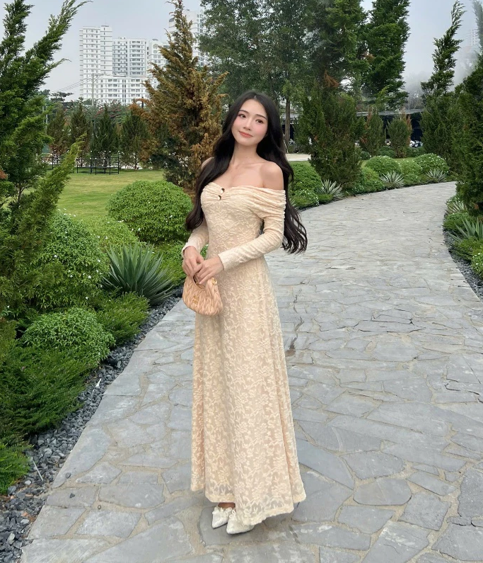 Baifern Pimchanok và Jennie so kè khó phân thắng bại khi diện cùng 1 chiếc đầm - Ảnh 6. Baifern Pimchanok và Jennie so kè khó phân thắng bại khi diện cùng 1 chiếc đầm - Ảnh 6.