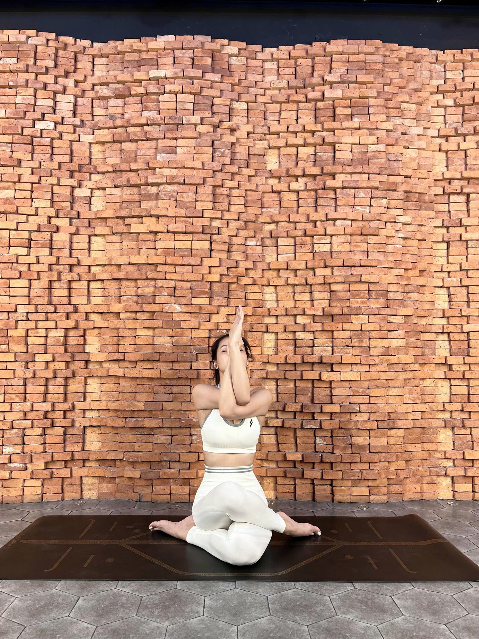 Gái một con - Thiên An cực chăm tập 2 môn thể thao, bảo sao dáng đẹp, eo thon, body nuột nà thế!- Ảnh 11. Gái một con - Thiên An cực chăm tập 2 môn thể thao, bảo sao dáng đẹp, eo thon, body nuột nà thế!- Ảnh 11.