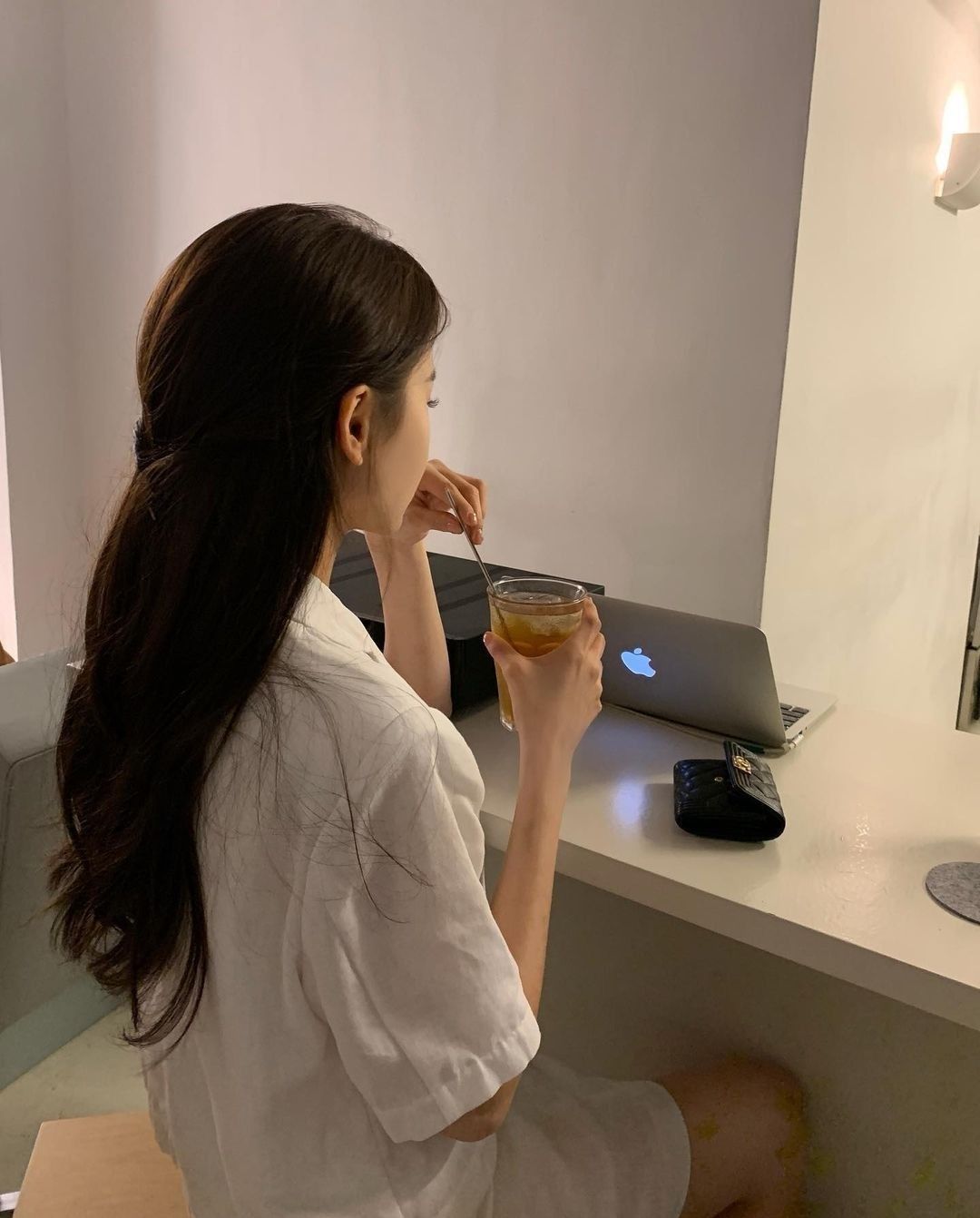 Vợ trầm cảm vì chồng đầu tư tiền ảo mất sạch 5 tỷ đồng - Ảnh 3. Vợ trầm cảm vì chồng đầu tư tiền ảo mất sạch 5 tỷ đồng - Ảnh 3.