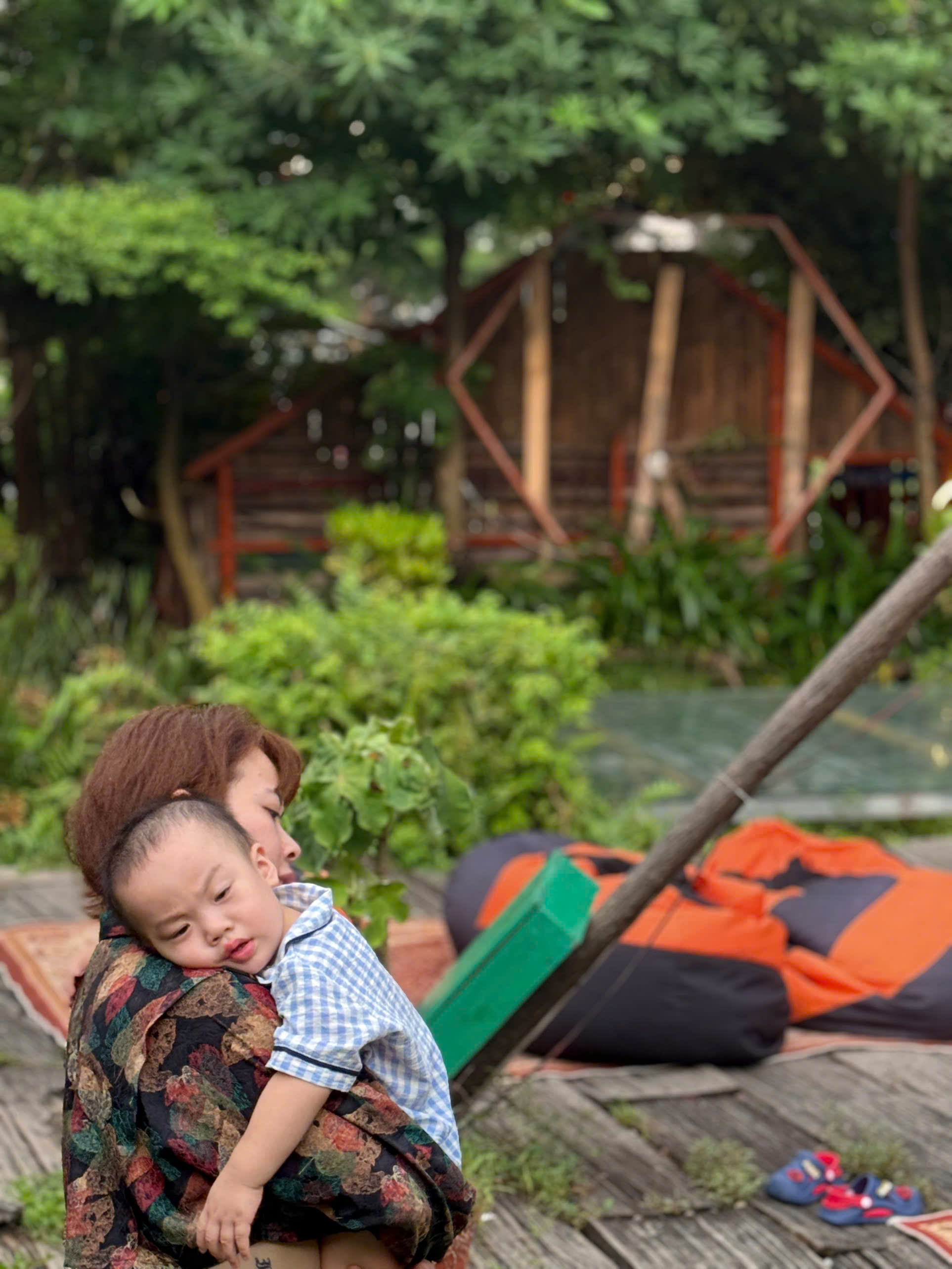 Check quán cafe có suối nước, rừng cây giữa Hà Nội: Bé được trải nghiệm hòa mình cùng thiên nhiên, mẹ chỉ cần giơ máy lên là có ảnh đẹp- Ảnh 24. Check quán cafe có suối nước, rừng cây giữa Hà Nội: Bé được trải nghiệm hòa mình cùng thiên nhiên, mẹ chỉ cần giơ máy lên là có ảnh đẹp- Ảnh 24.