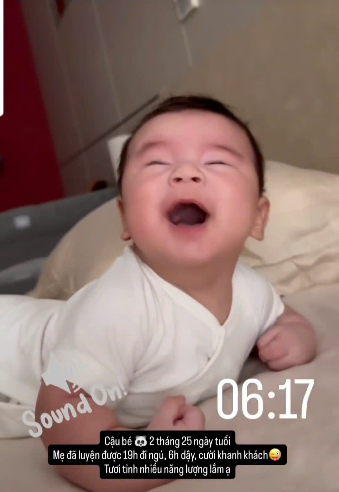 Mới 2,5 tháng nhưng bé Panda đã siêu hóng chuyện, cười khanh khách và tràn đầy năng lượng: Mẹ Mai Ngọc có bí quyết cả đấy!- Ảnh 5. Mới 2,5 tháng nhưng bé Panda đã siêu hóng chuyện, cười khanh khách và tràn đầy năng lượng: Mẹ Mai Ngọc có bí quyết cả đấy!- Ảnh 5.