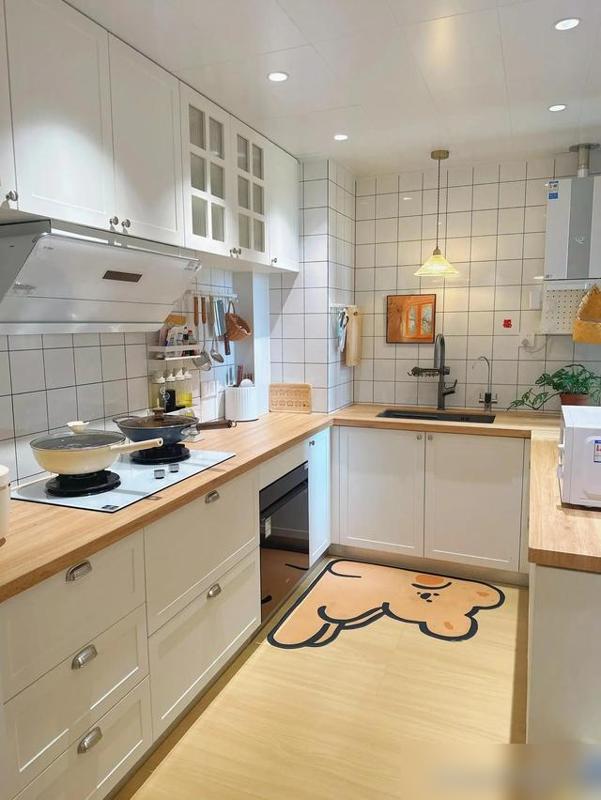 Nhà nhỏ khiến nhiều người trầm trồ: Sống tối giản, không sang chảnh mà vẫn toát lên vẻ “giàu có” - Ảnh 3. Nhà nhỏ khiến nhiều người trầm trồ: Sống tối giản, không sang chảnh mà vẫn toát lên vẻ “giàu có” - Ảnh 3.