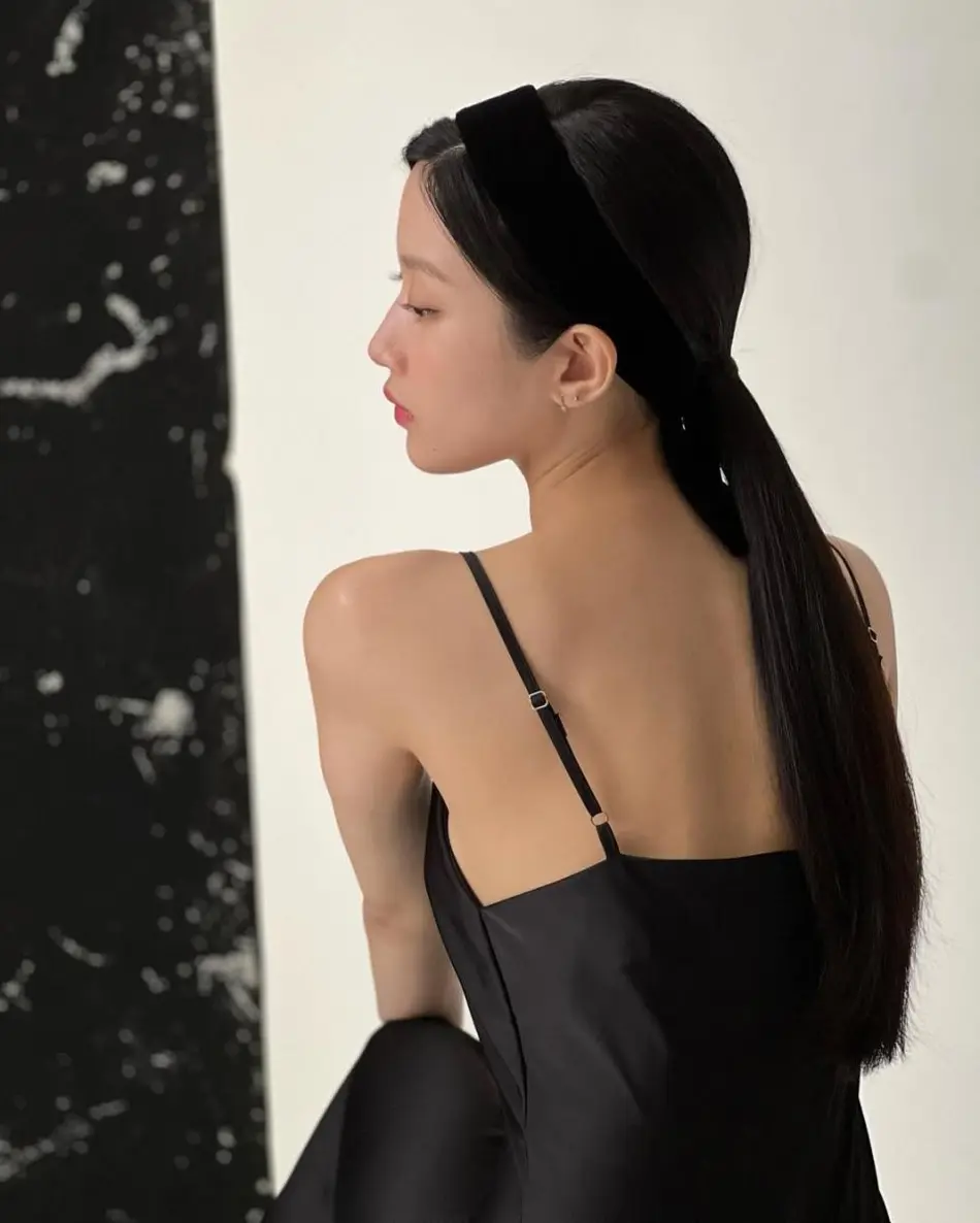 Moon Ga Young gây chú ý trong phim mới Moon Ga Young gây chú ý trong phim mới