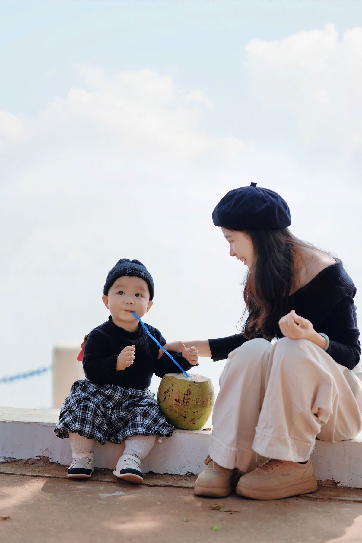 1 bà mẹ hiện đại không biến con trai thành "mami boy", mà biết cách dạy dỗ để định hình nên "người đàn ông" con sẽ trở thành trong gia đình riêng sau này- Ảnh 1. 1 bà mẹ hiện đại không biến con trai thành "mami boy", mà biết cách dạy dỗ để định hình nên "người đàn ông" con sẽ trở thành trong gia đình riêng sau này- Ảnh 1.