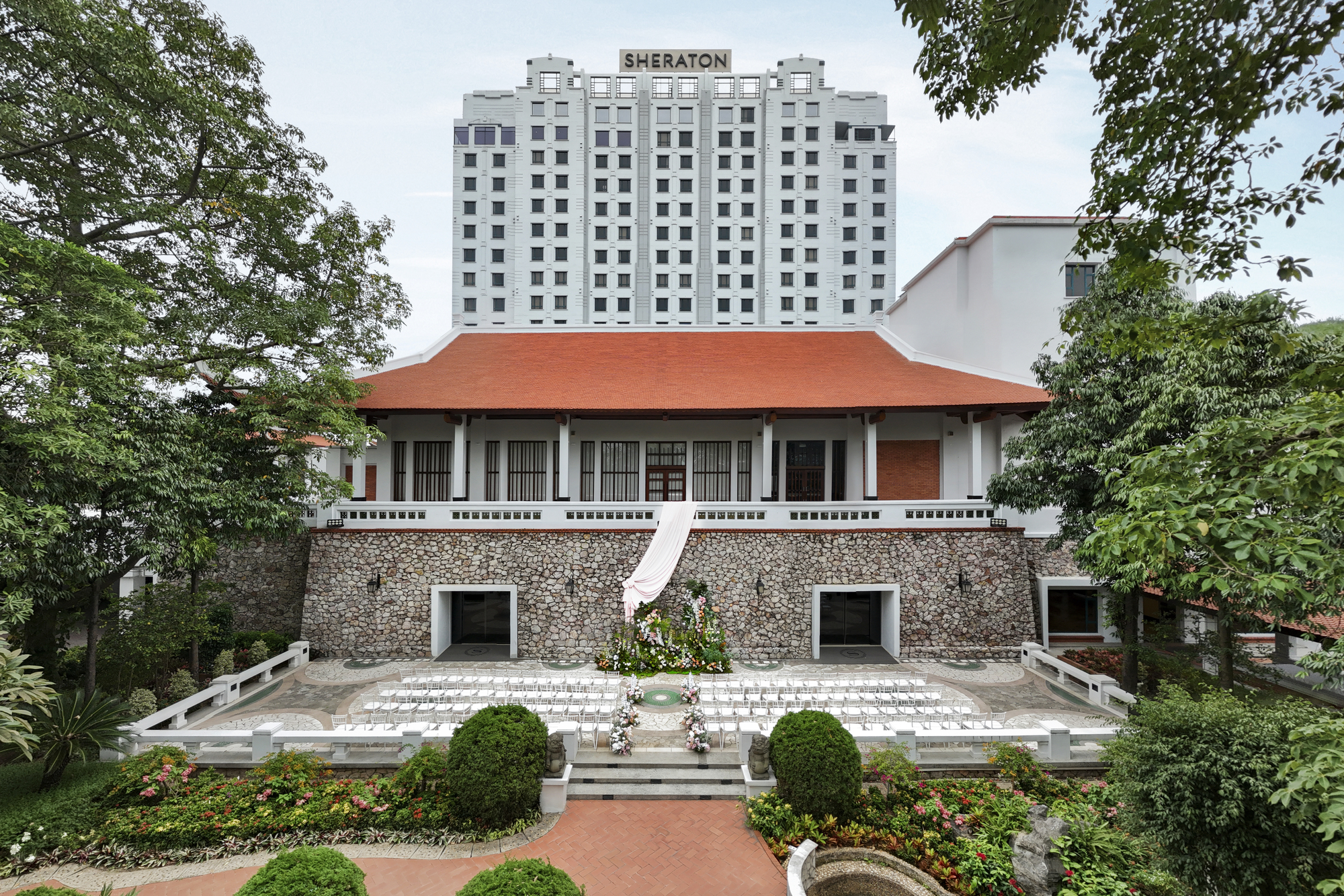 Sheraton Hanoi Hotel được đề cử 4 hạng mục tại Luxe Global Awards 2025- Ảnh 1. Sheraton Hanoi Hotel được đề cử 4 hạng mục tại Luxe Global Awards 2025- Ảnh 1.