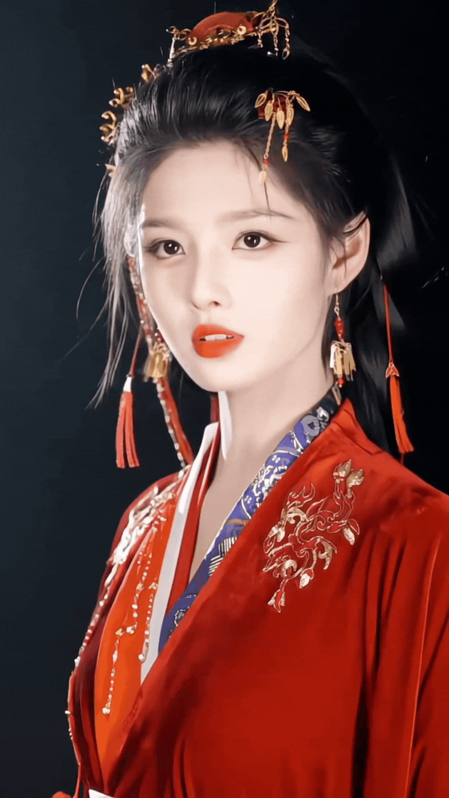 thiet-ke-chua-co-ten-2025-07-15t175011690-17525768664291723953762-1752727977730-1752727977807751276958.gif