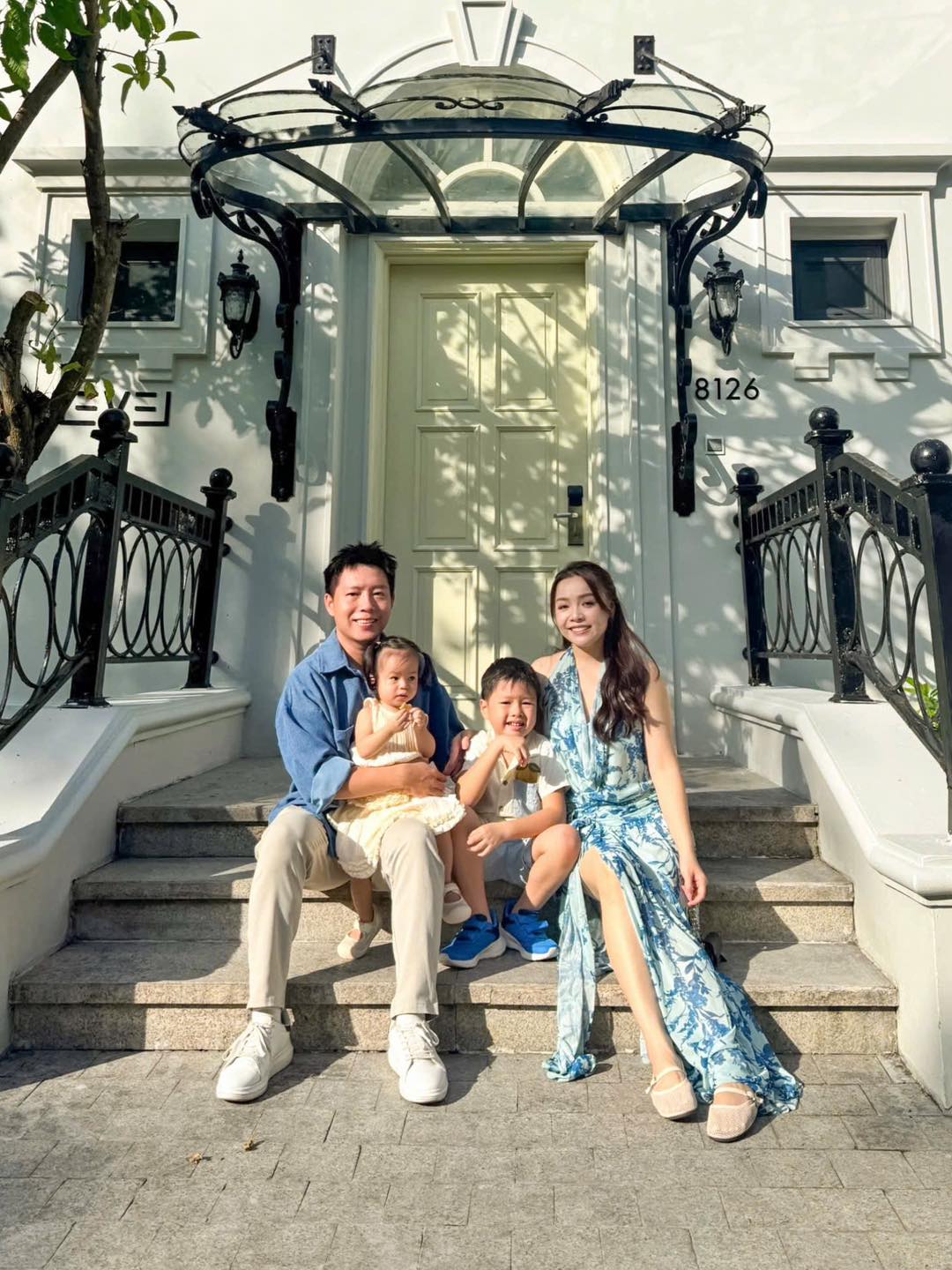 Chuyến du lịch “mẹ đẹp - con vui - cả nhà chill”: Trinh Phạm bật mí bí quyết chuẩn bị không sót một bước - Ảnh 5. Chuyến du lịch “mẹ đẹp - con vui - cả nhà chill”: Trinh Phạm bật mí bí quyết chuẩn bị không sót một bước - Ảnh 5.