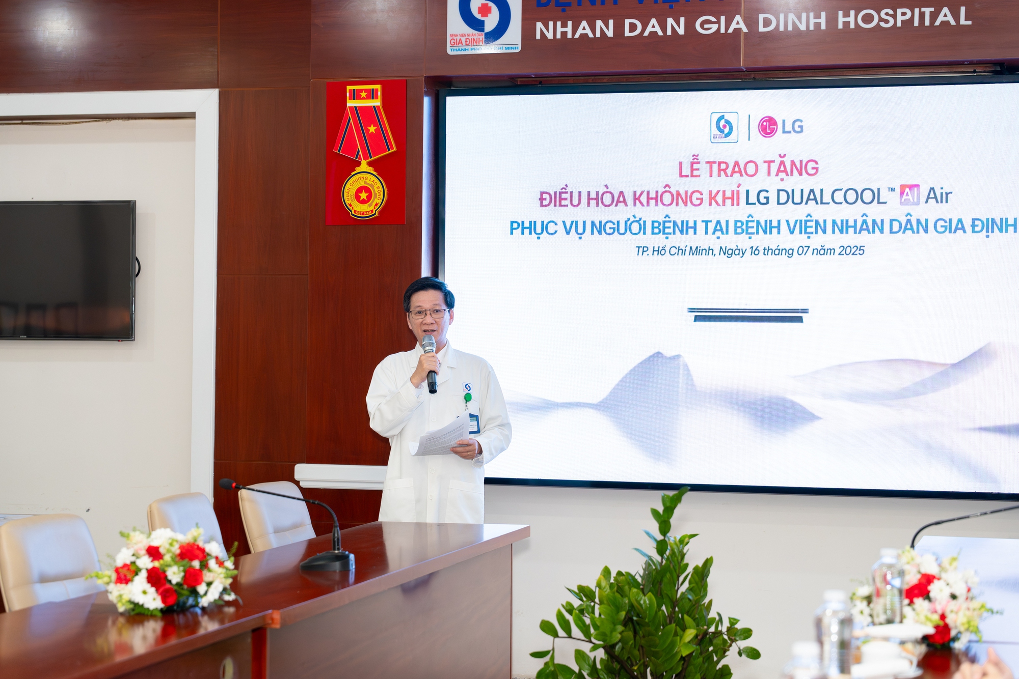 LG Electronics Việt Nam đồng hành cùng Bệnh viện Nhân dân Gia Định, góp phần nâng cao chất lượng khám, chữa bệnh- Ảnh 3. LG Electronics Việt Nam đồng hành cùng Bệnh viện Nhân dân Gia Định, góp phần nâng cao chất lượng khám, chữa bệnh- Ảnh 3.