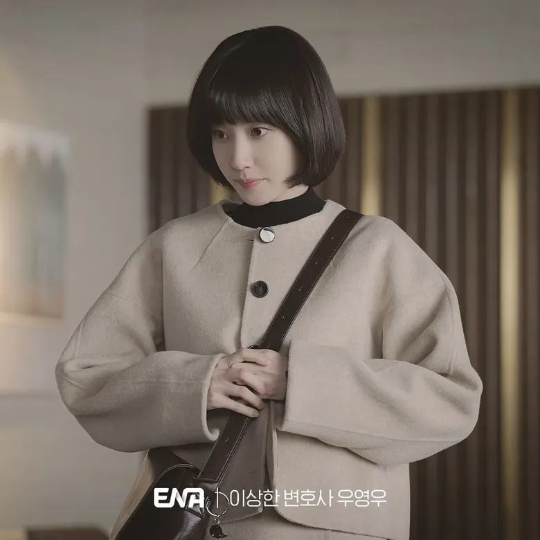 nu-luat-su-ky-la-park-eun-bin-tu-1752811077693-1752811077754178474826.png