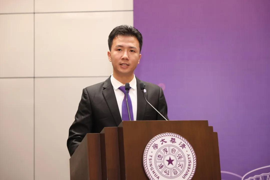 Nhận xét đề thi ĐH quá dễ, nam sinh vừa ôn tập vừa làm công nhân nhận số điểm không ai ngờ đến: Bật khóc ngay tại công trường - Ảnh 4. Nhận xét đề thi ĐH quá dễ, nam sinh vừa ôn tập vừa làm công nhân nhận số điểm không ai ngờ đến: Bật khóc ngay tại công trường - Ảnh 4.