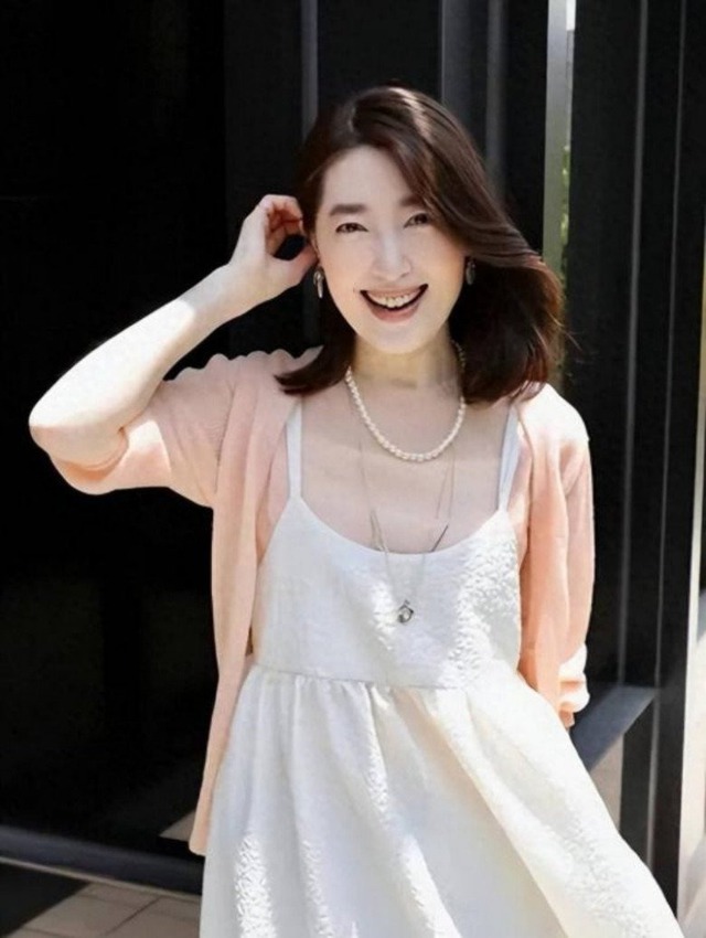 phan-kim-lien-tao-bao-nhat-man-a-17512696097981517621663-1751450193671-1751450193976161888478.jpg