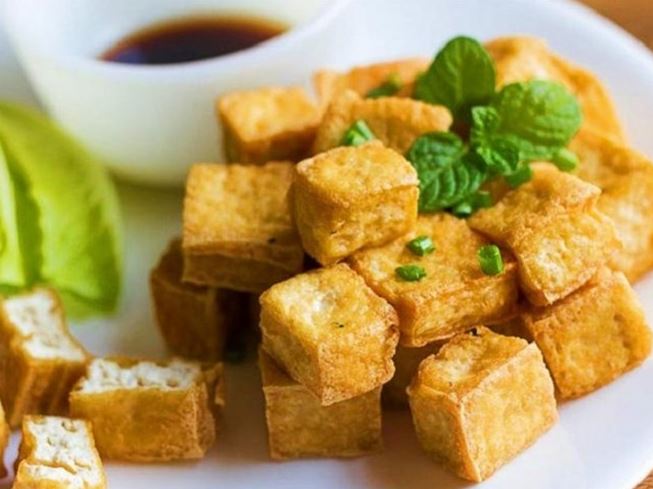 Rán đậu đừng cho ngay vào chảo, thêm 2 bước đậu vàng giòn, không lo vỡ nát- Ảnh 4.