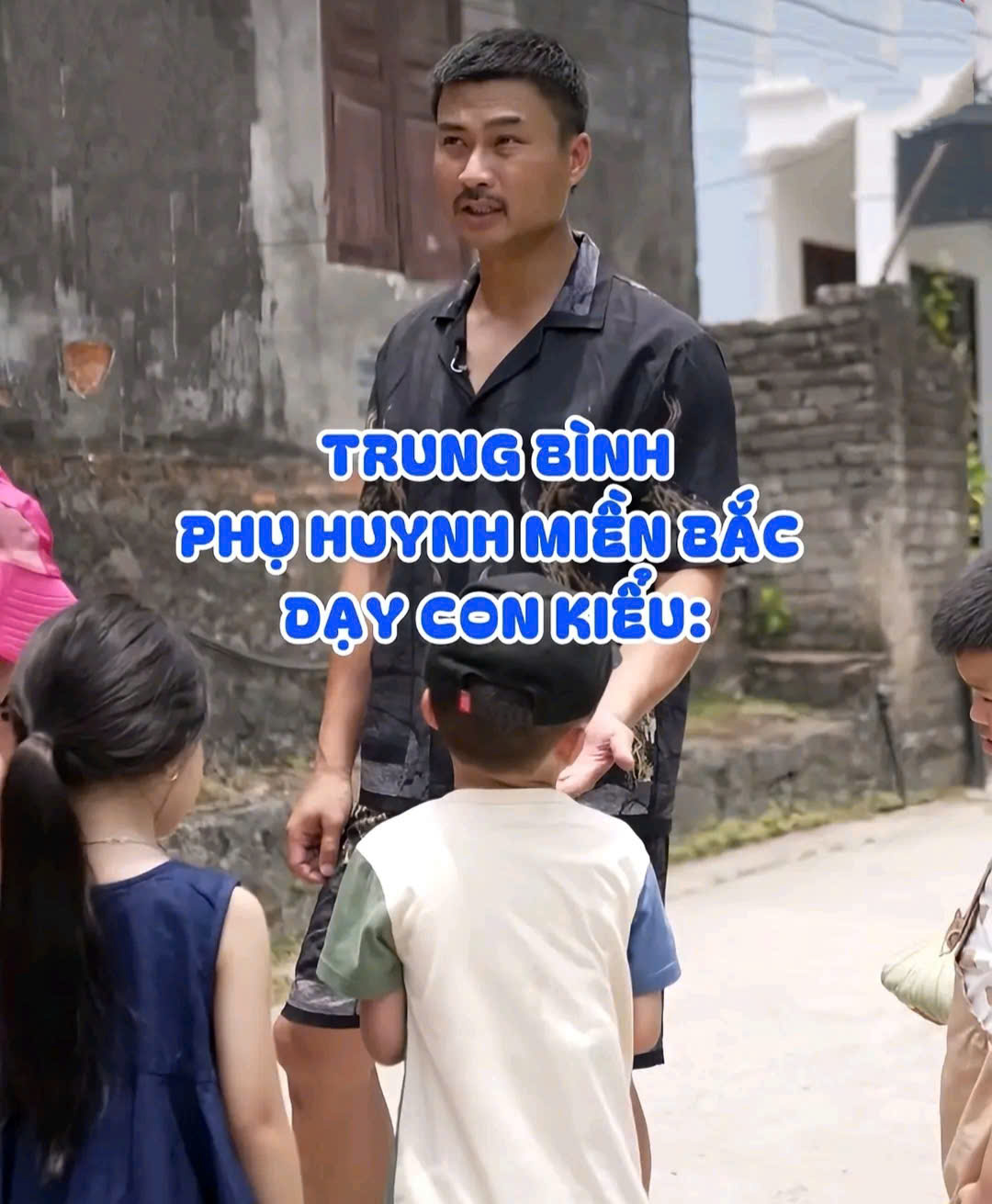 Chỉ với 1 từ MỒM, Duy Hưng đã khiến hội phụ huynh miền Bắc cười muốn nội thương vì 