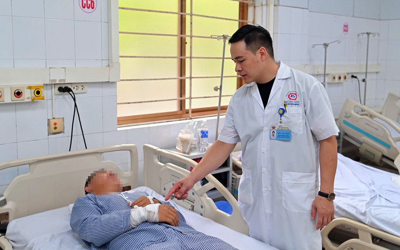 Vụ lật tàu trên Vịnh Hạ Long: Thuyền viên duy nhất sống sót kể lại phút sinh tử - Ảnh 1.