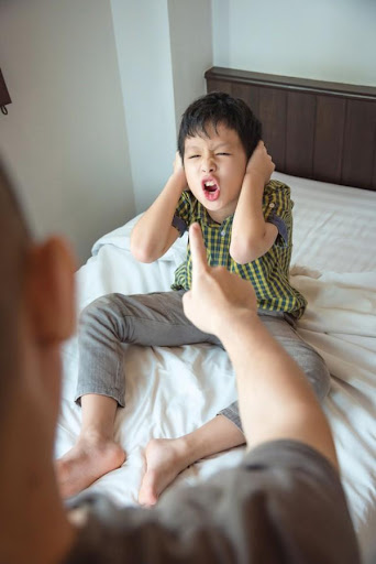 4 dấu hiệu cho thấy con bạn có thể mang mầm mống của sự &quot;BẤT HIẾU&quot; trong tương lai- Ảnh 1.