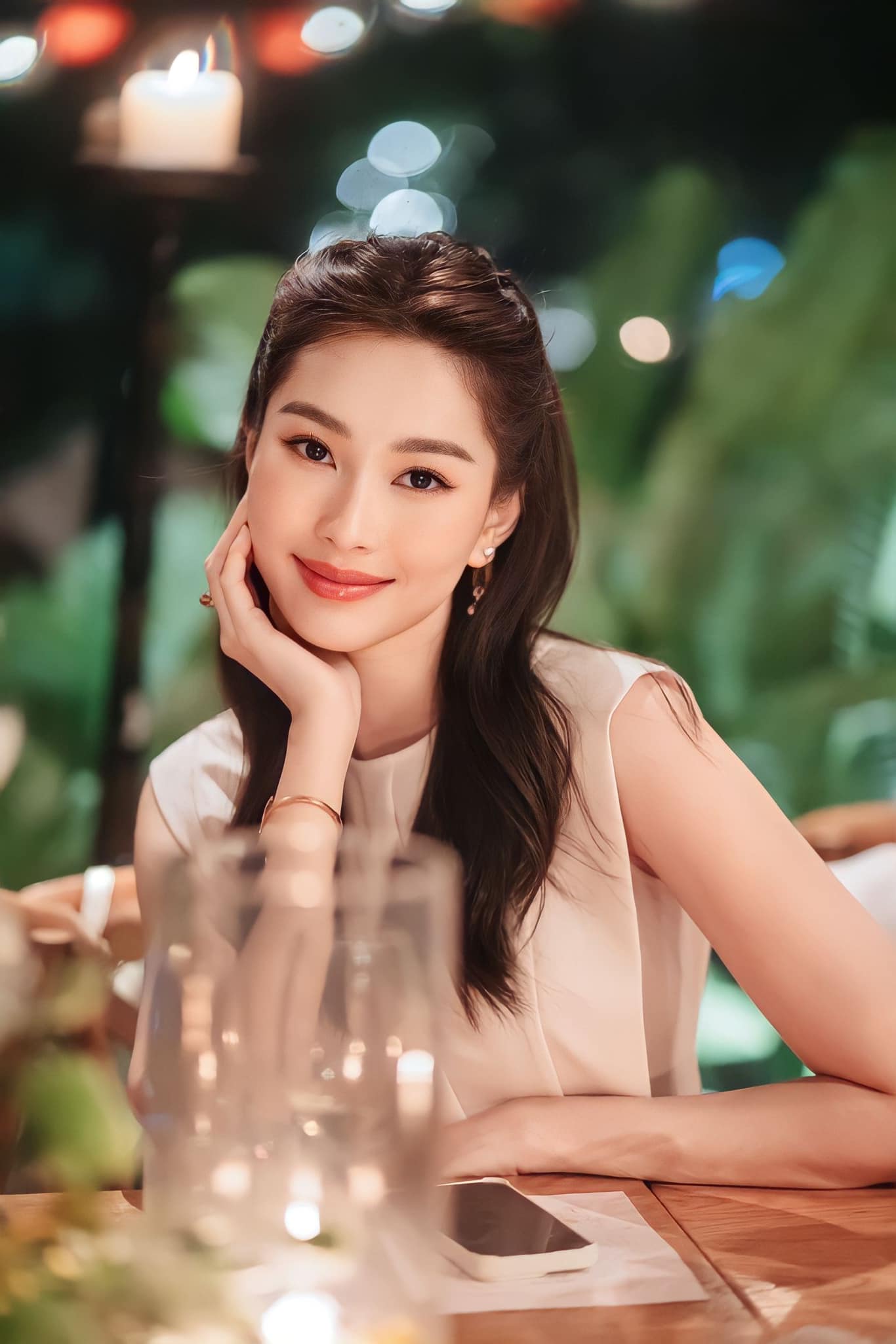 Người đẹp Vbiz làm dâu gia tộc thuộc &quot;tầng lớp tinh hoa&quot; của giới thượng lưu Sài Gòn: &quot;Phiên bản đời thật&quot; của phu nhân hào môn trong tiểu thuyết - Ảnh 4.