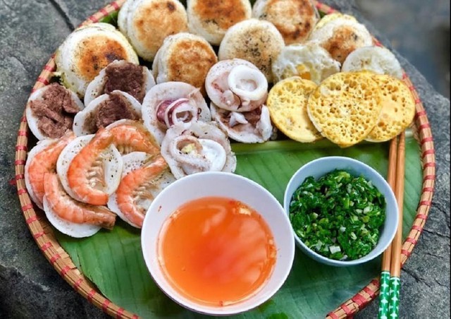 Món bánh Việt lên đài Hàn Quốc: Không phải bánh mì, bánh rán, du khách nhận xét &quot;Tôi tưởng nó đắt lắm&quot; - Ảnh 2.