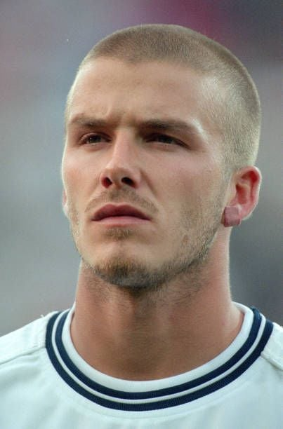 David Beckham gặp sự cố, vợ cũng phải lên tiếng- Ảnh 7. David Beckham gặp sự cố, vợ cũng phải lên tiếng- Ảnh 7.