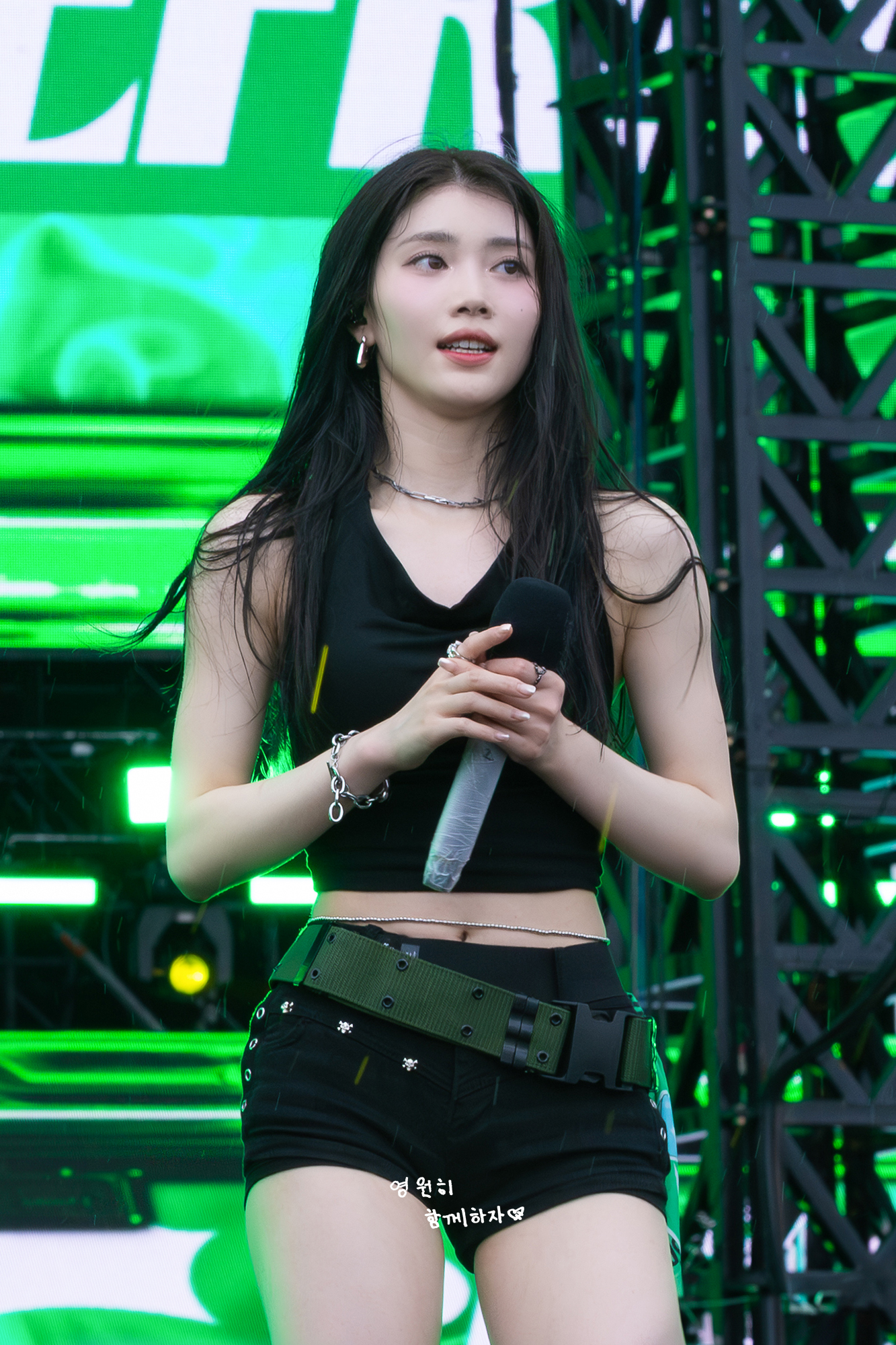 10 sao nữ nóng bỏng nhất Hàn Quốc do người Nhật bình chọn: BLACKPINK mất dạng, top 4 là ai?- Ảnh 3. 10 sao nữ nóng bỏng nhất Hàn Quốc do người Nhật bình chọn: BLACKPINK mất dạng, top 4 là ai?- Ảnh 3.