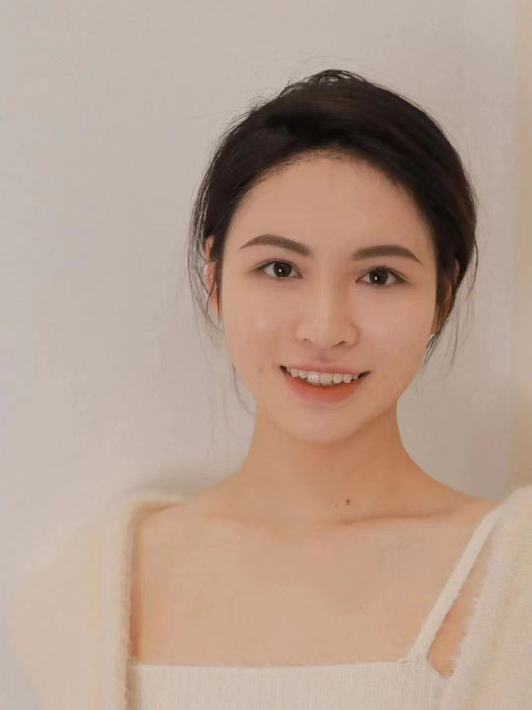 Chiêu móc ví từ thổi phồng xăm chân mày cải vận - Ảnh 4. Chiêu móc ví từ thổi phồng xăm chân mày cải vận - Ảnh 4.