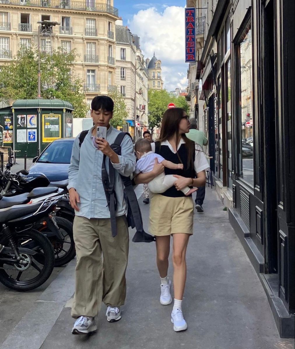 Phụ huynh thú nhận phải trốn vào nhà vệ sinh, cần hơn 2 ngày để "hồi phục" sau kỳ nghỉ với con- Ảnh 1. Phụ huynh thú nhận phải trốn vào nhà vệ sinh, cần hơn 2 ngày để "hồi phục" sau kỳ nghỉ với con- Ảnh 1.