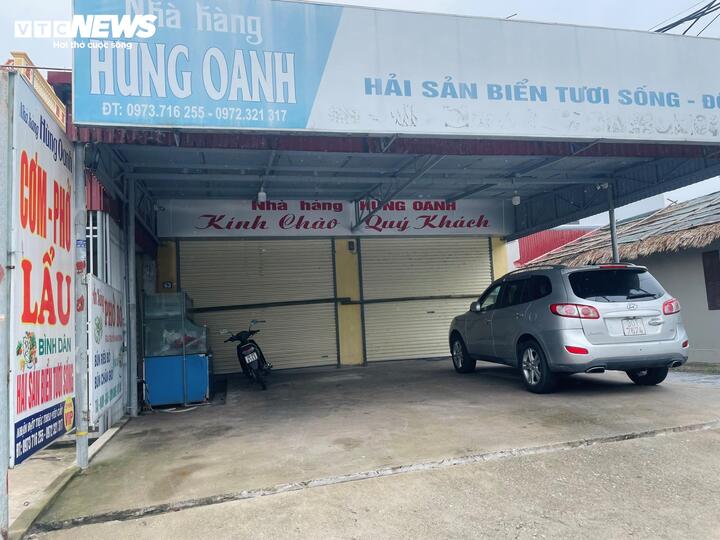 Bãi biển Quất Lâm ngập sâu, lực lượng chức năng lập chốt ngăn dân ra check-in - Ảnh 10. Bãi biển Quất Lâm ngập sâu, lực lượng chức năng lập chốt ngăn dân ra check-in - Ảnh 10.
