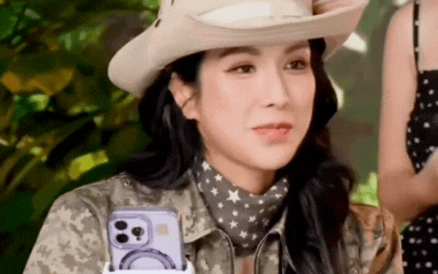 thiet-ke-chua-co-ten-1753156112343713185571-1753169127051-17531691272772010766190.gif