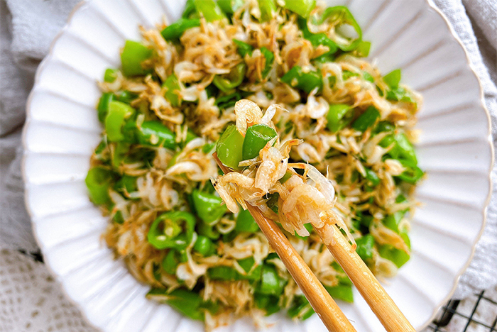 3 món mặn ngày mưa bão dễ làm, giá rẻ và cực kỳ đưa cơm - Ảnh 3. 3 món mặn ngày mưa bão dễ làm, giá rẻ và cực kỳ đưa cơm - Ảnh 3.