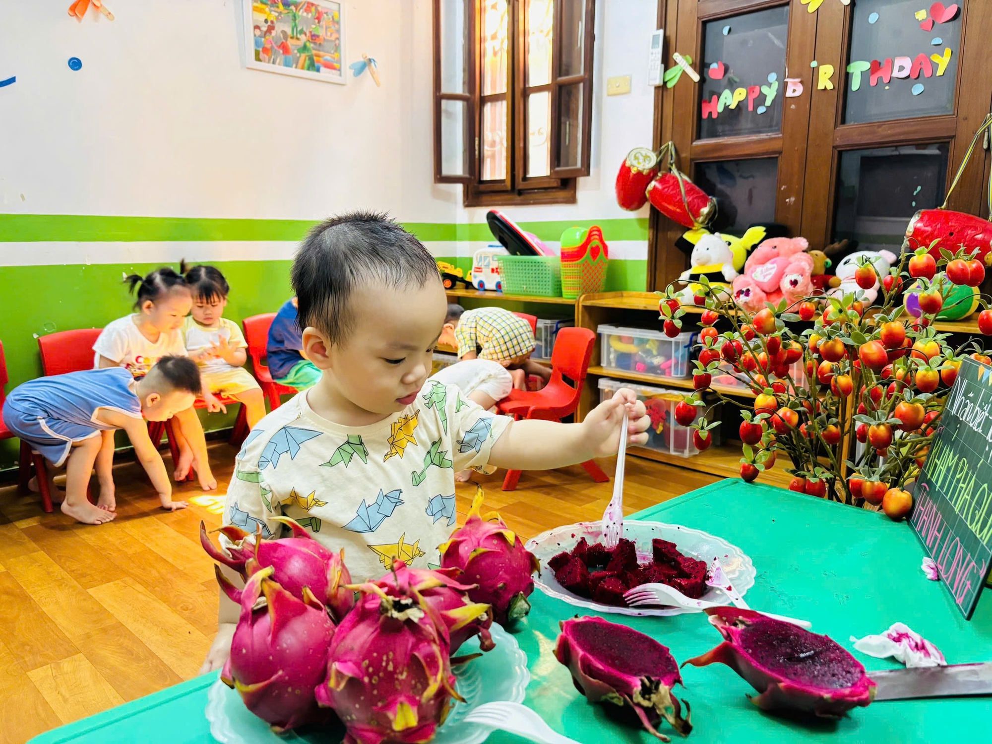 Thu nhập tăng từ 40 triệu lên 70 triệu nhưng khoản tiết kiệm không hề tăng, mẹ bỉm này nhận ra sai lầm trong quan điểm chi tiêu cho con- Ảnh 7. Thu nhập tăng từ 40 triệu lên 70 triệu nhưng khoản tiết kiệm không hề tăng, mẹ bỉm này nhận ra sai lầm trong quan điểm chi tiêu cho con- Ảnh 7.