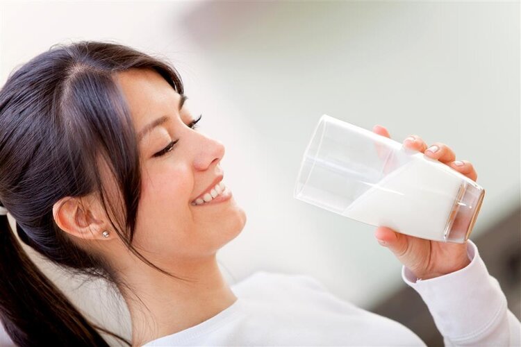 Uống sữa bảo vệ và ngăn ngừa tắc mạch máu nhưng khi uống cần lưu ý 3 điều để bảo vệ dạ dày, giảm cholesterol- Ảnh 3. Uống sữa bảo vệ và ngăn ngừa tắc mạch máu nhưng khi uống cần lưu ý 3 điều để bảo vệ dạ dày, giảm cholesterol- Ảnh 3.