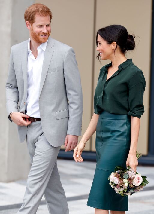 "Nostradamus sống" tiên tri tương lai lạnh lẽo của Vương tử Harry và Meghan Markle- Ảnh 2. "Nostradamus sống" tiên tri tương lai lạnh lẽo của Vương tử Harry và Meghan Markle- Ảnh 2.