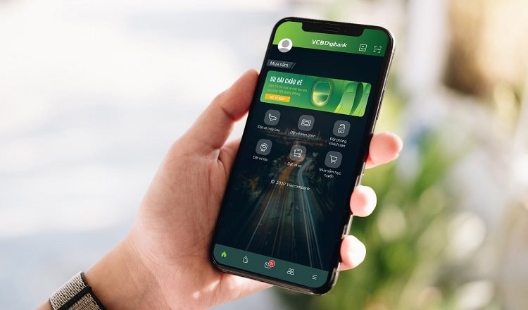 Vietcombank cảnh báo đến khách hàng một chiêu lừa mới, ai cũng nên biết để tránh mất tiền oan - Ảnh 1. Vietcombank cảnh báo đến khách hàng một chiêu lừa mới, ai cũng nên biết để tránh mất tiền oan - Ảnh 1.