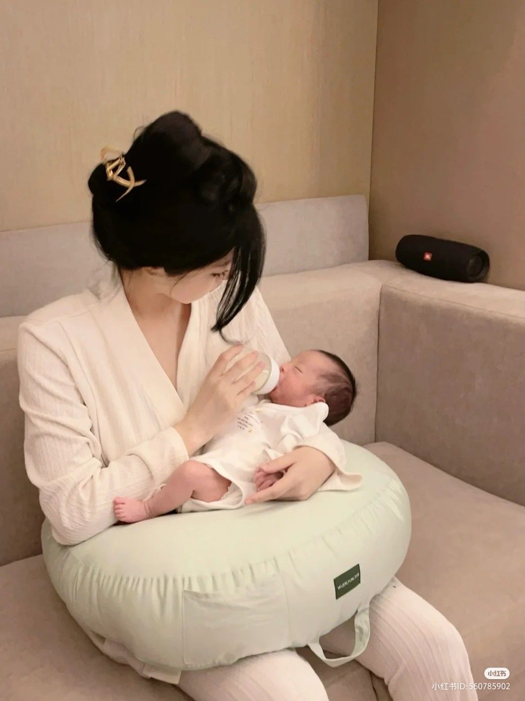 Em bé Bính Ngọ 2026: Con ngựa lửa thông minh, có mệnh số lãnh đạo- Ảnh 2. Em bé Bính Ngọ 2026: Con ngựa lửa thông minh, có mệnh số lãnh đạo- Ảnh 2.
